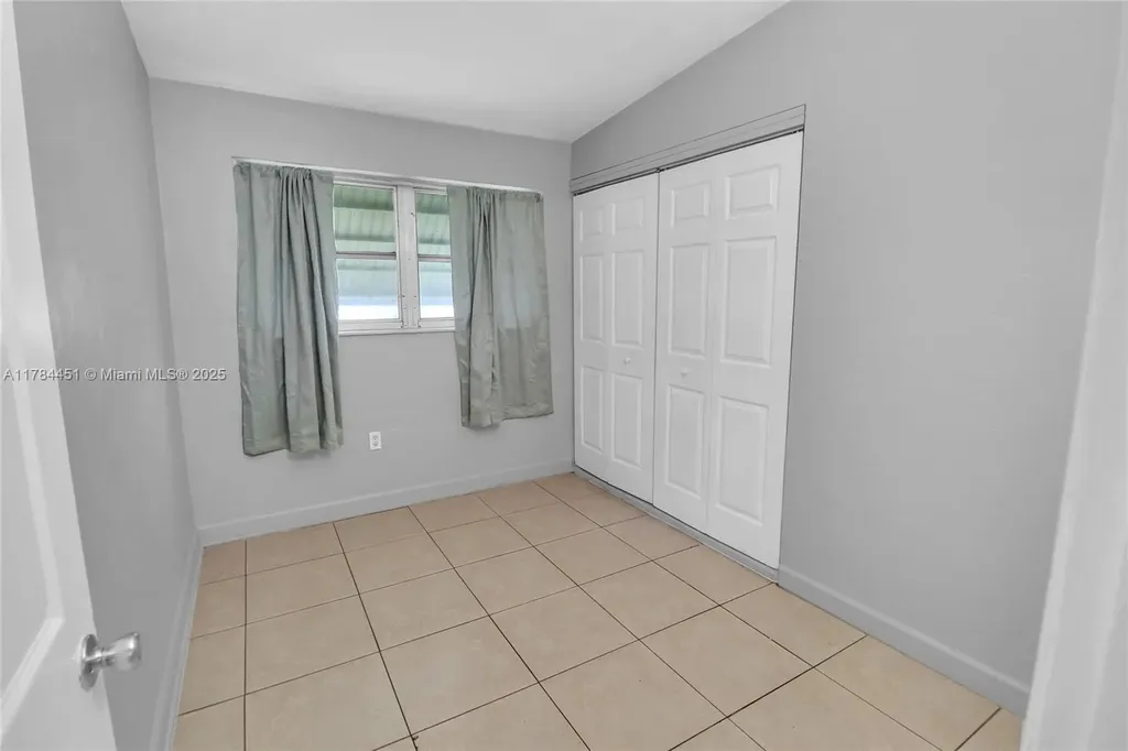 272 NW 30th Terrace Fort Lauderdale FL 33311