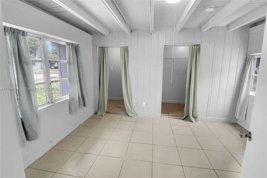 272 NW 30th Terrace Fort Lauderdale FL 33311