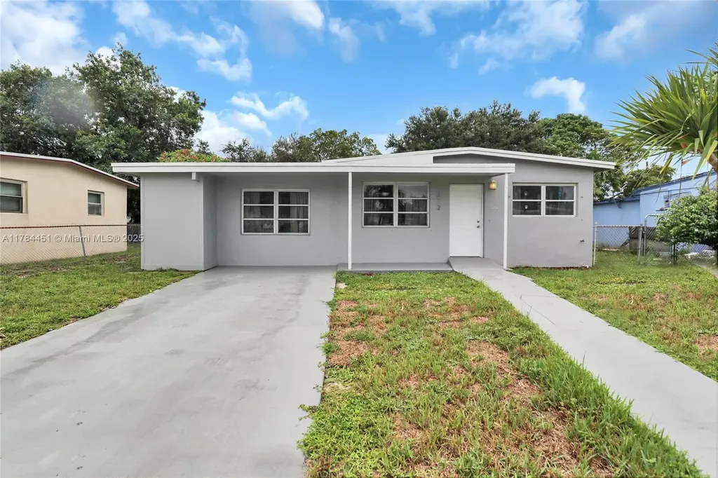 272 NW 30th Terrace Fort Lauderdale FL 33311
