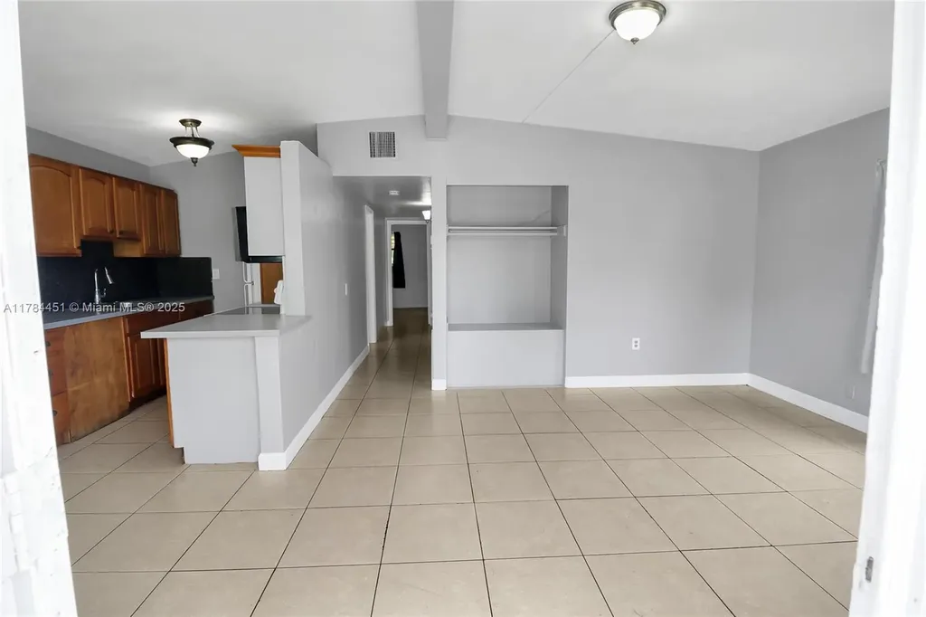 272 NW 30th Terrace Fort Lauderdale FL 33311