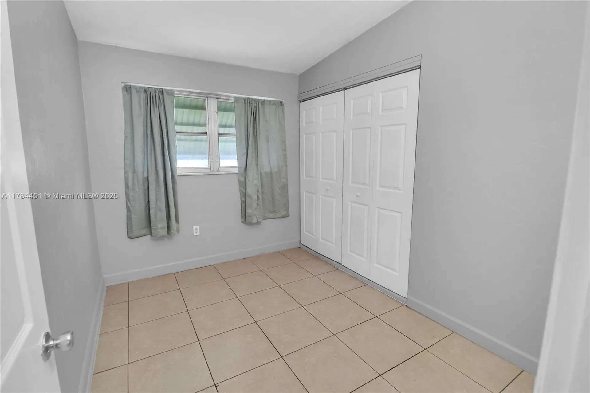 272 NW 30th Terrace Fort Lauderdale FL 33311