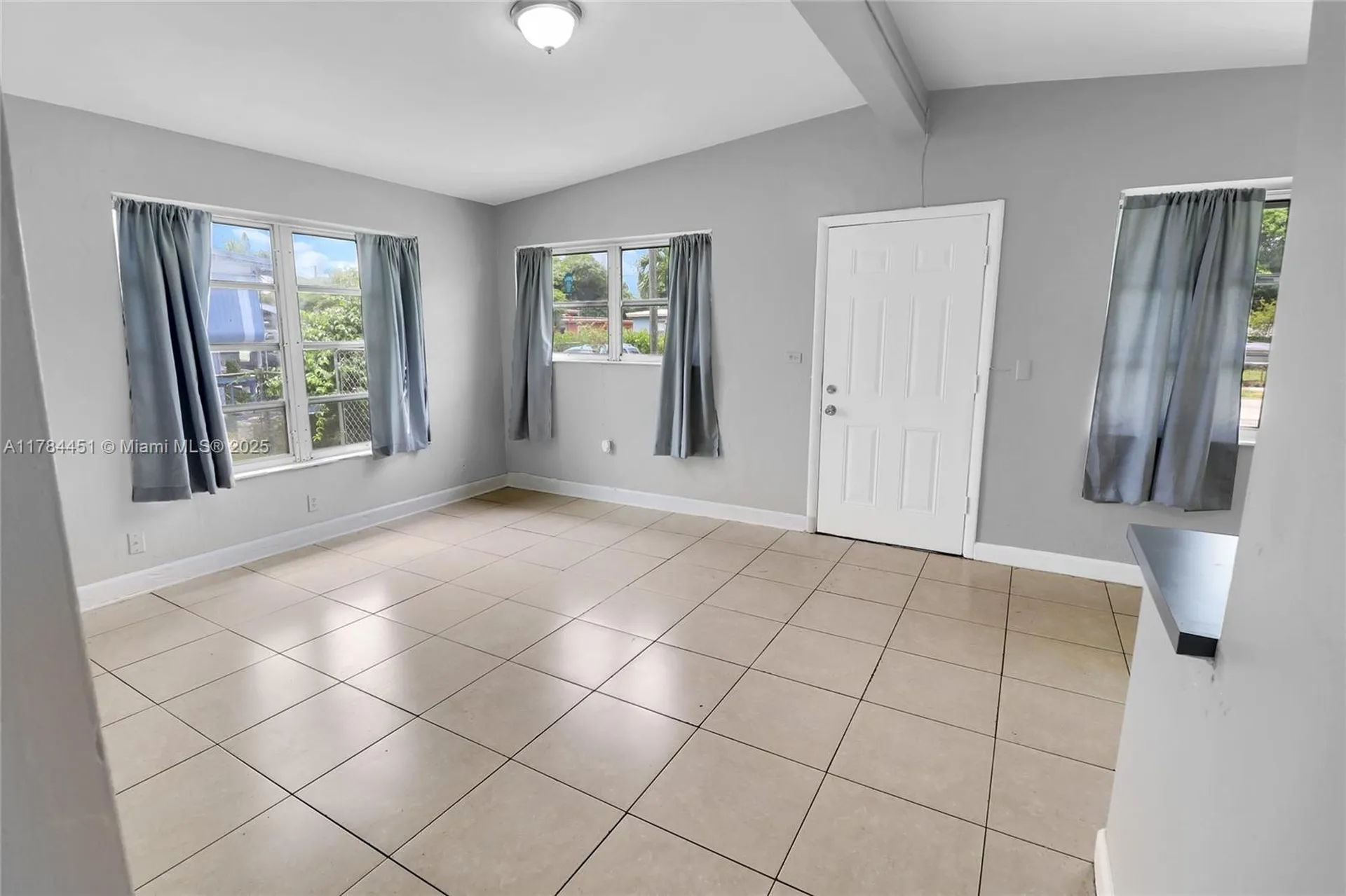 272 NW 30th Terrace Fort Lauderdale FL 33311