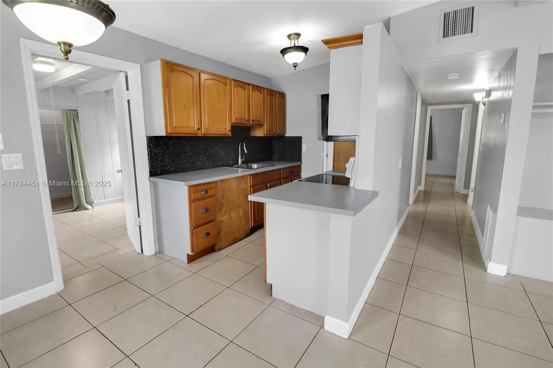 272 NW 30th Terrace Fort Lauderdale FL 33311