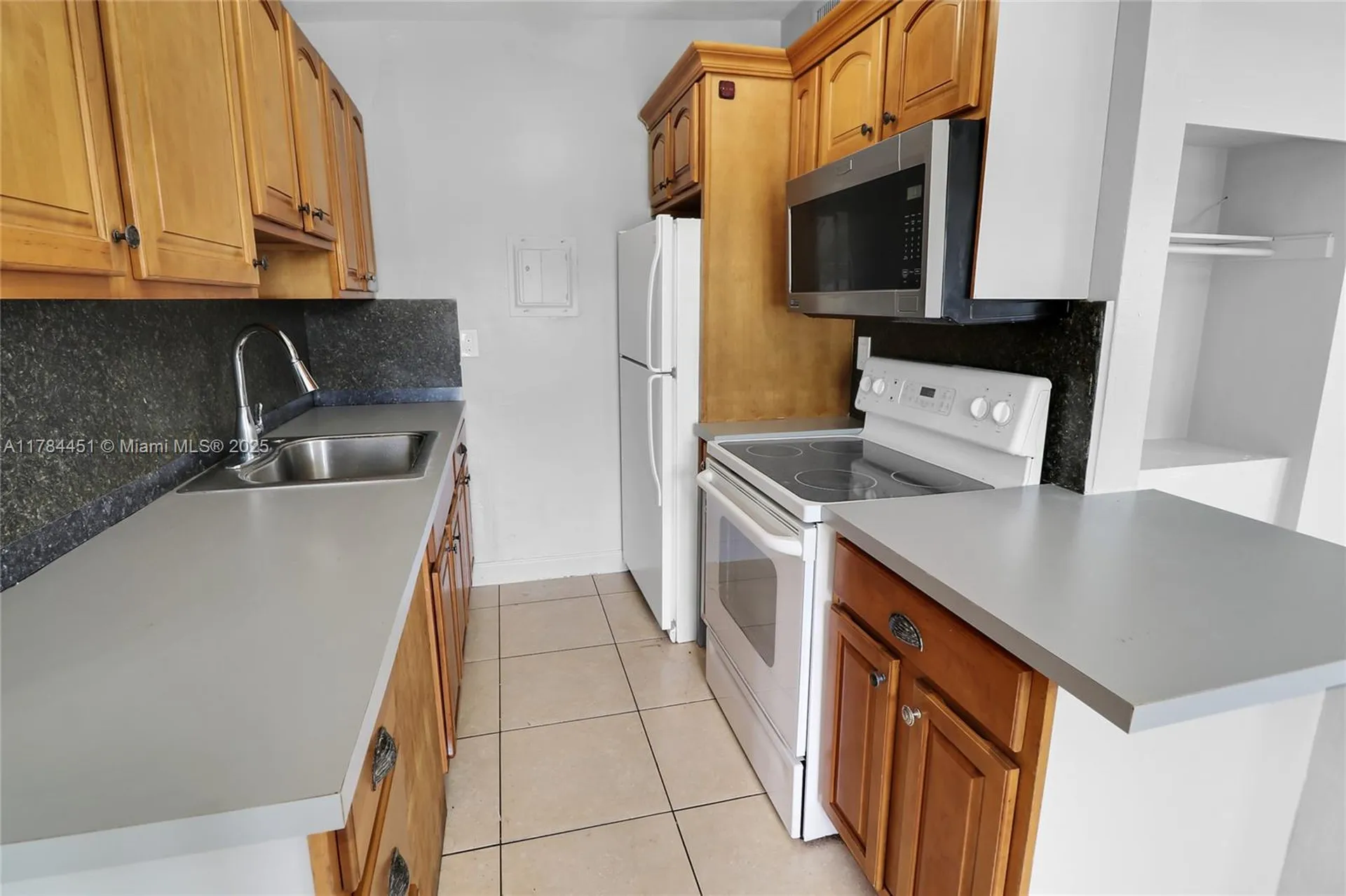 272 NW 30th Terrace Fort Lauderdale FL 33311