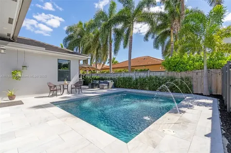 2861 SW 150th Court Miami FL 33185