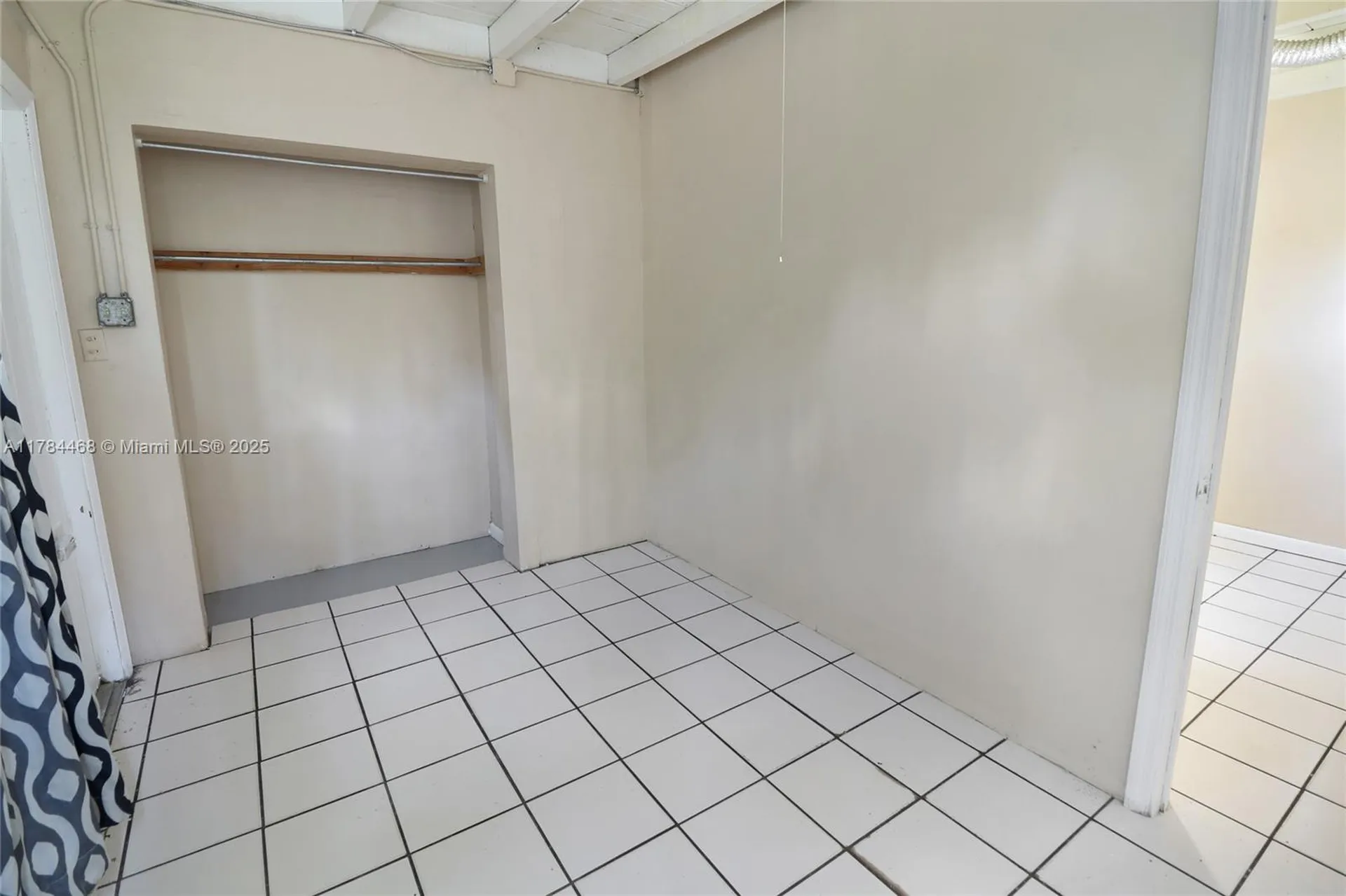 723 NW 15th Way Fort Lauderdale FL 33311