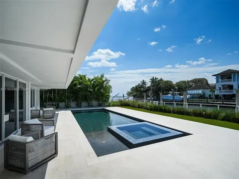 830 Lugo Avenue Coral Gables FL 33156