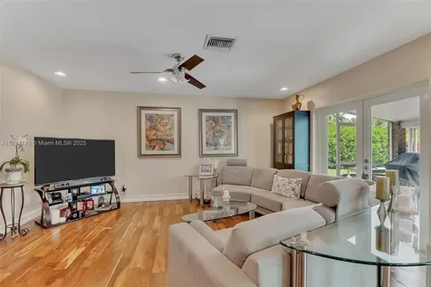 15801 SW 77th Court Palmetto Bay FL 33157