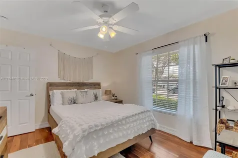 15801 SW 77th Court Palmetto Bay FL 33157