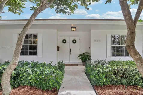 15801 SW 77th Court Palmetto Bay FL 33157