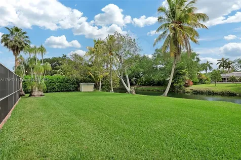 15801 SW 77th Court Palmetto Bay FL 33157