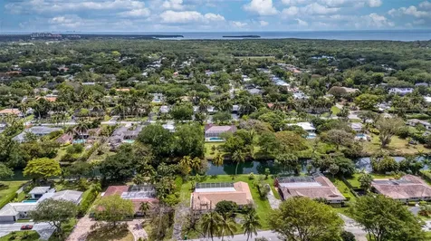 15801 SW 77th Court Palmetto Bay FL 33157