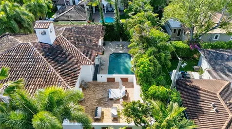 1511 Alegriano Avenue Coral Gables FL 33146