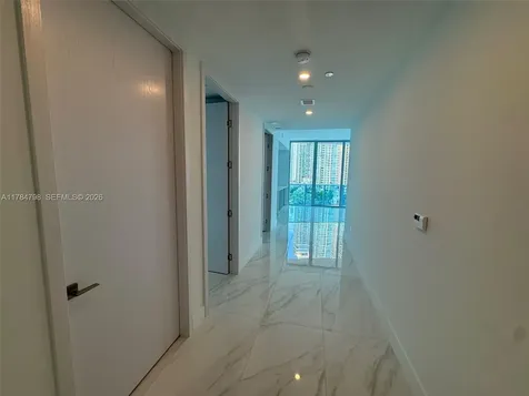 17550 Collins Avenue Sunny Isles Beach FL 33160