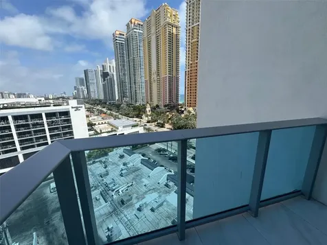 17550 Collins Avenue Sunny Isles Beach FL 33160