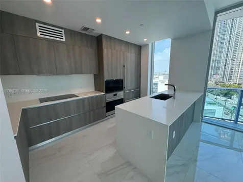 17550 Collins Avenue Sunny Isles Beach FL 33160