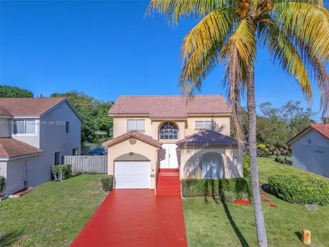 1300 SW 88th Way Pembroke Pines FL 33025