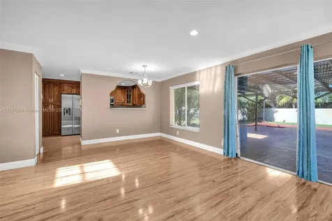 1300 SW 88th Way Pembroke Pines FL 33025