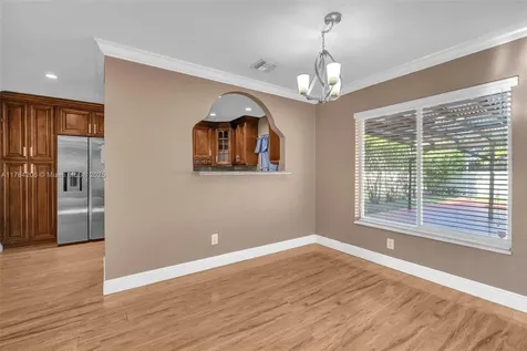1300 SW 88th Way Pembroke Pines FL 33025