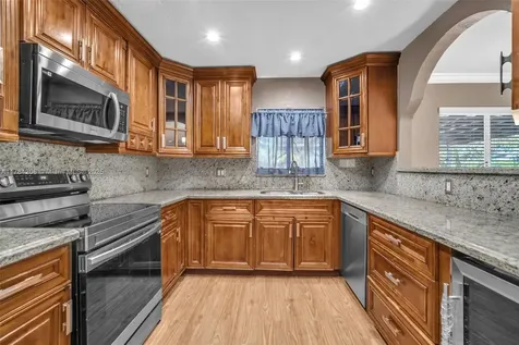 1300 SW 88th Way Pembroke Pines FL 33025