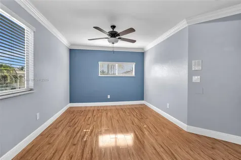 1300 SW 88th Way Pembroke Pines FL 33025