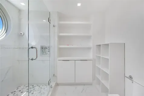 4000 Island Boulevard Aventura FL 33160
