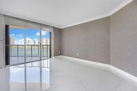 4000 Island Boulevard Aventura FL 33160