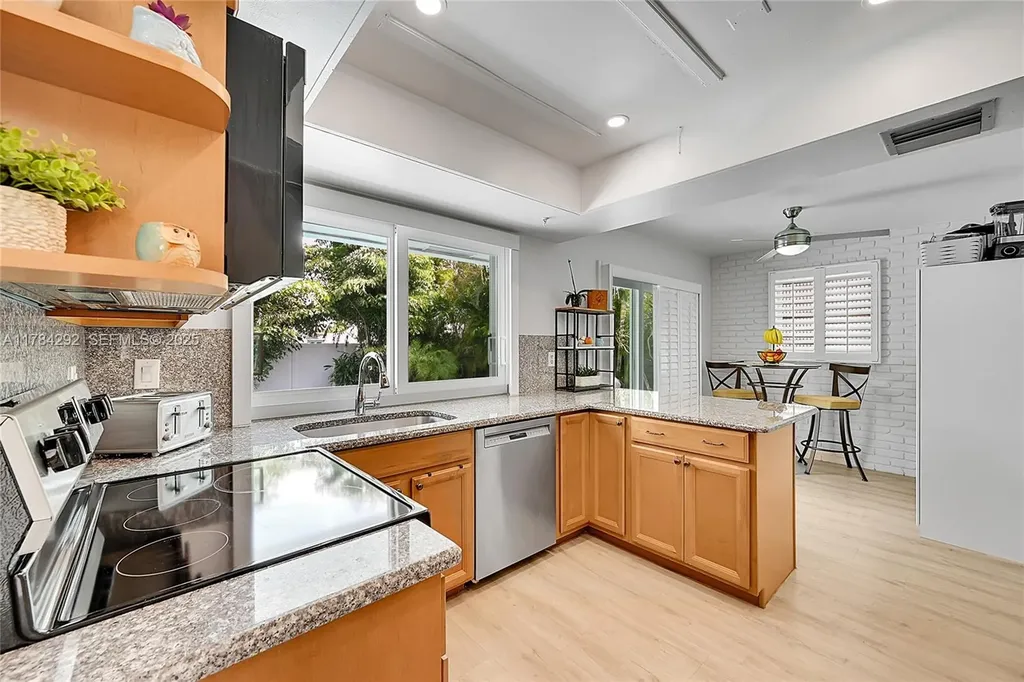 2133 NE 63rd Court Fort Lauderdale FL 33308