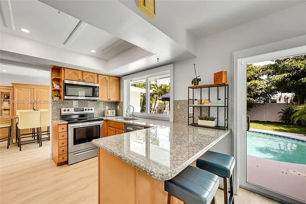 2133 NE 63rd Court Fort Lauderdale FL 33308