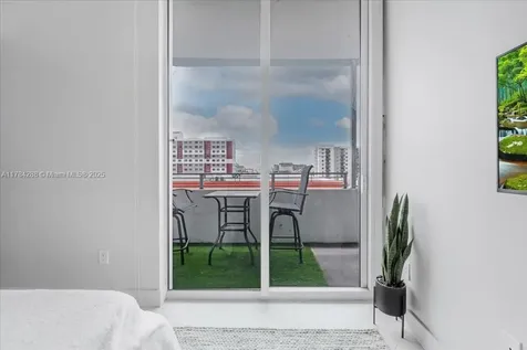 350 NE 24th Street Miami FL 33137