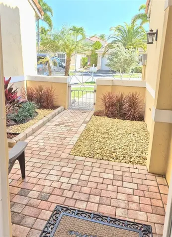 17822 SW 11th Street Pembroke Pines FL 33029