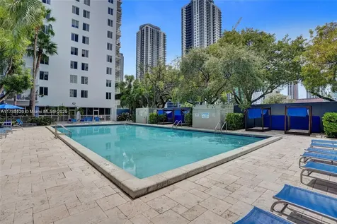 850 N Miami Avenue Miami FL 33136