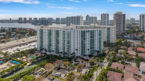 19380 Collins Avenue Sunny Isles Beach FL 33160