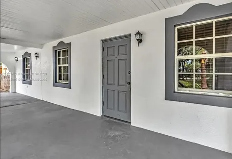 936 NE 132nd Street North Miami FL 33161