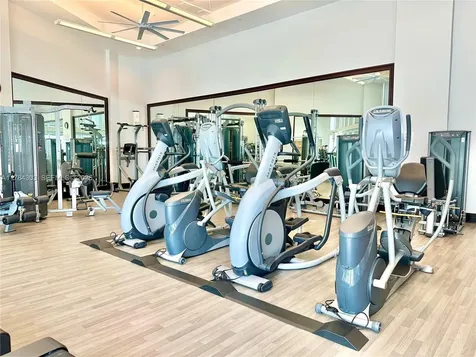 18911 Collins Avenue Sunny Isles Beach FL 33160
