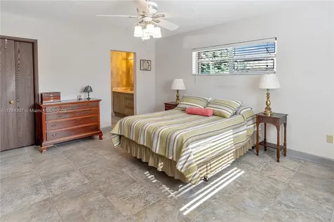 8941 SW 176th Street Palmetto Bay FL 33157