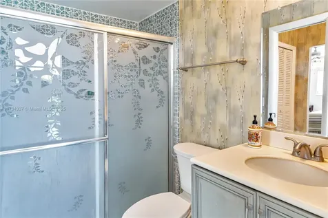 8941 SW 176th Street Palmetto Bay FL 33157