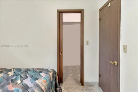 8941 SW 176th Street Palmetto Bay FL 33157