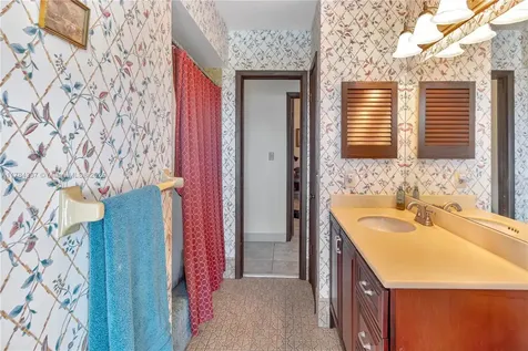 8941 SW 176th Street Palmetto Bay FL 33157