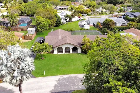 8941 SW 176th Street Palmetto Bay FL 33157