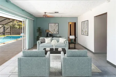 8941 SW 176th Street Palmetto Bay FL 33157