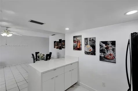 7024 W 17th Court Hialeah FL 33014