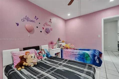 7024 W 17th Court Hialeah FL 33014