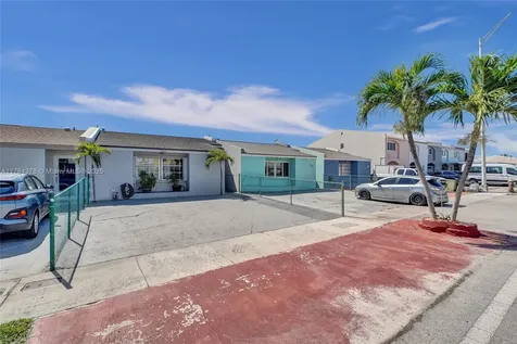 7024 W 17th Court Hialeah FL 33014