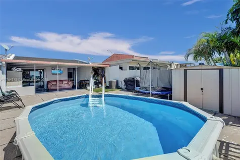 7024 W 17th Court Hialeah FL 33014