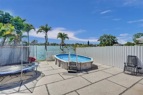 7024 W 17th Court Hialeah FL 33014