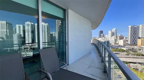 90 SW 3rd Street Miami FL 33130