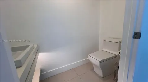 90 SW 3rd Street Miami FL 33130