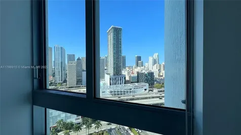 90 SW 3rd Street Miami FL 33130