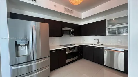 90 SW 3rd Street Miami FL 33130